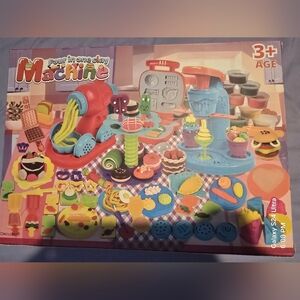 Playdoh Machine Set 30 Piece